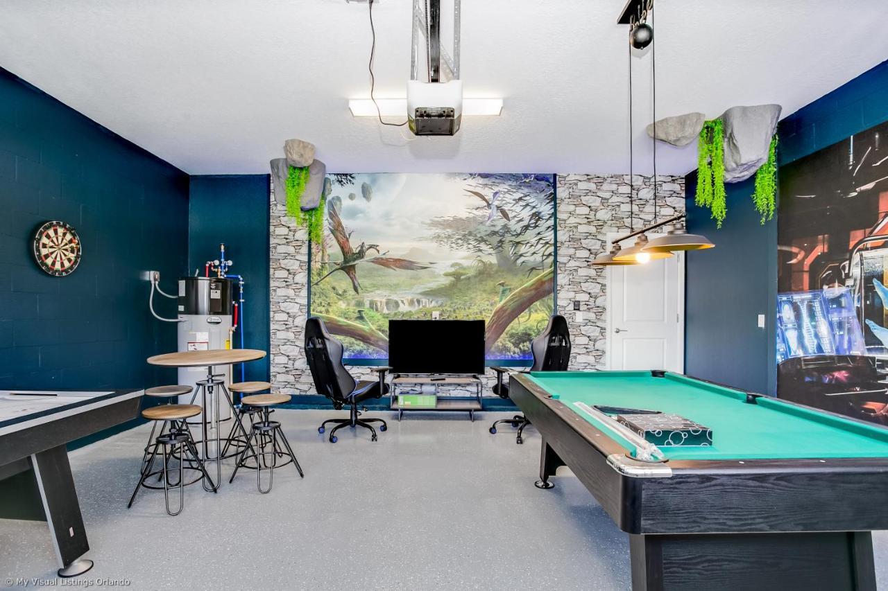 Contemporary Home W Private Pool& Spa Davenport Exterior photo
